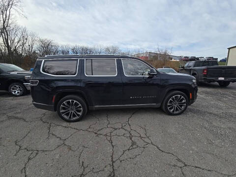 2022 Jeep Grand Wagoneer Series III