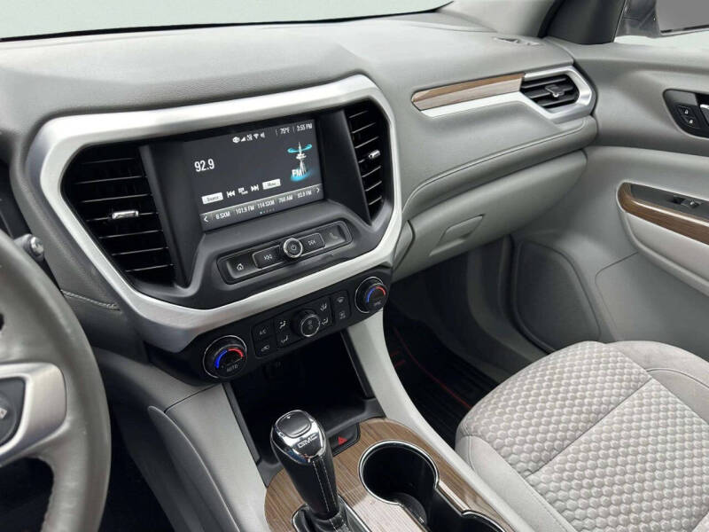 2019 GMC Acadia SLE-1