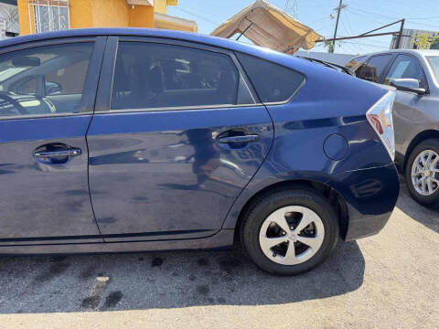2014 Toyota Prius Three