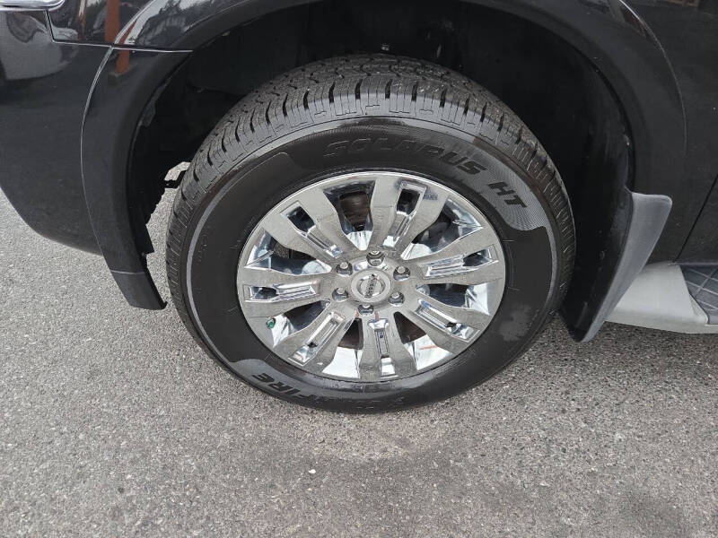 2015 Nissan Armada Platinum