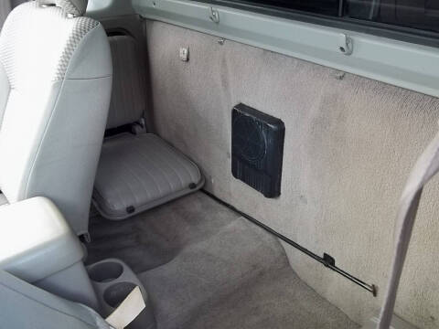 2001 Nissan Frontier SE Desert Runner