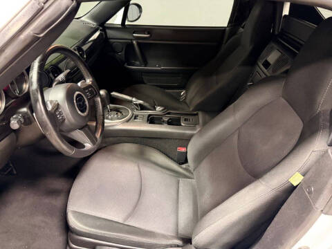 2015 Mazda MX-5 Miata Sport