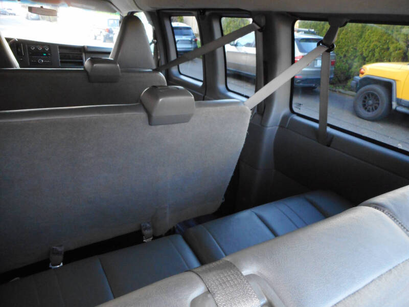 2017 Chevrolet Express LS 2500