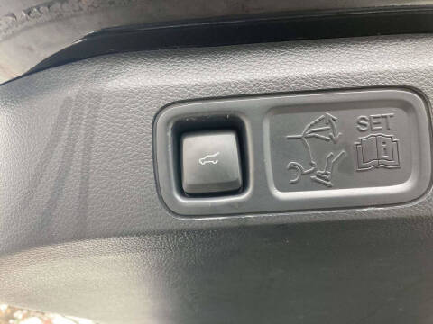 2022 Lincoln Navigator Black Label