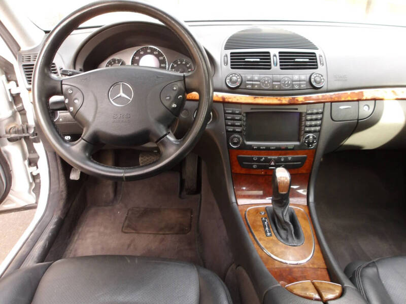 2004 Mercedes-Benz E-Class E 320
