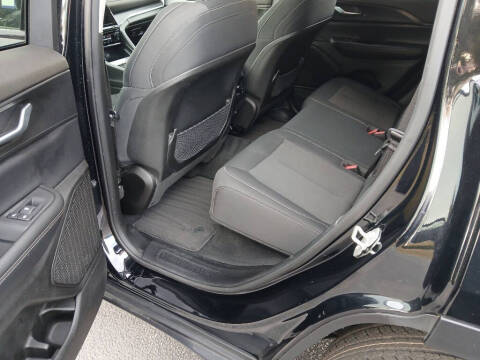 2023 Jeep Grand Cherokee Laredo X