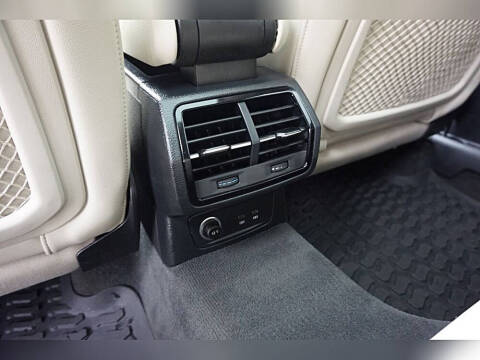 2020 Audi Q3 quattro S line Prem Plus 45 TFSI