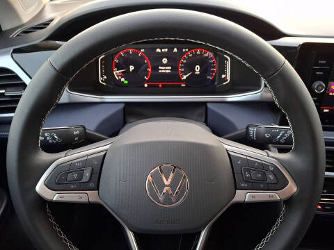 2026 Volkswagen Taos SEL 4Motion