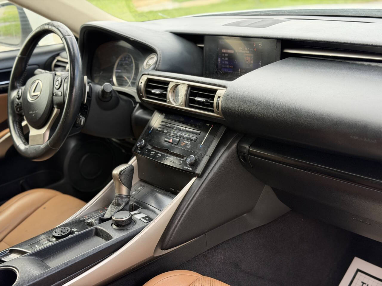 2014 Lexus IS - $11,900