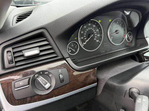 2013 BMW 5 Series 528i xDrive