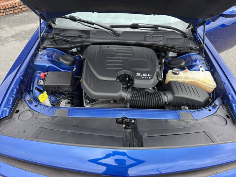 2021 Dodge Challenger SXT