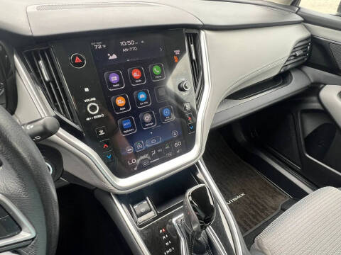 2022 Subaru Outback Premium