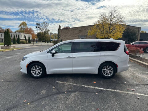 2017 Chrysler Pacifica Touring