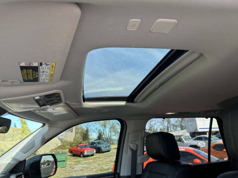 2023 Toyota Sequoia SR5