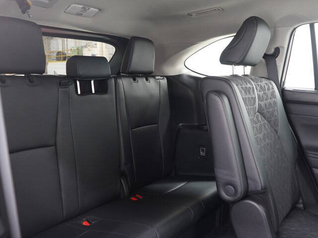 2024 Toyota Highlander Hybrid XLE