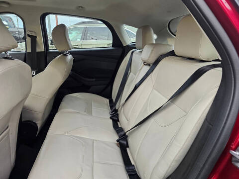 2017 Ford Focus Titanium