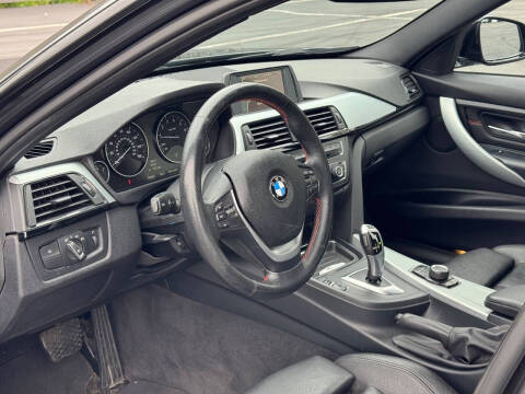 2013 BMW 3 Series 328i xDrive