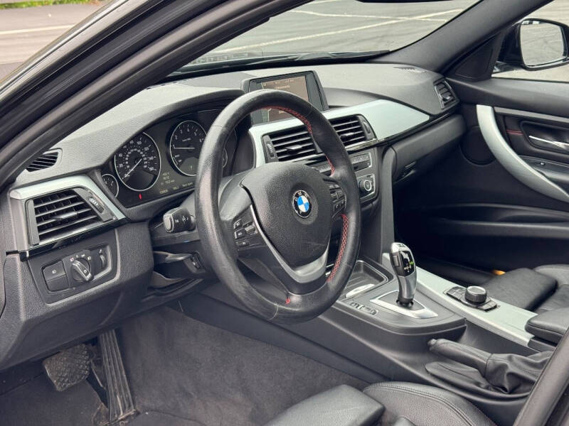 2013 BMW 3 Series 328i xDrive