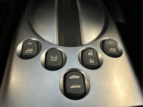 2004 Chevrolet SSR LS