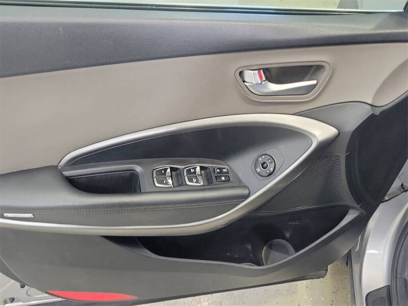 2019 Hyundai Santa Fe XL SE