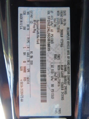 2006 Ford E-Series E-250 SD