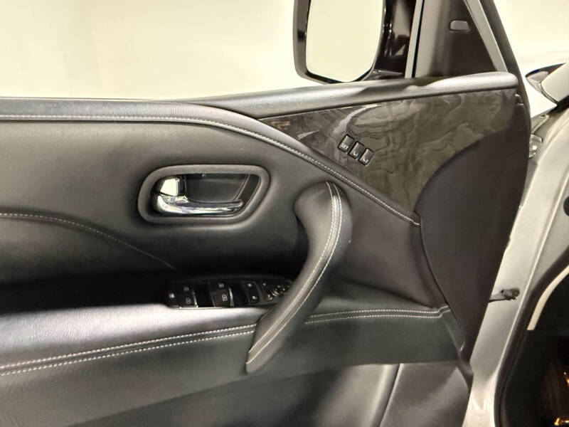 2020 Infiniti QX80 Luxe