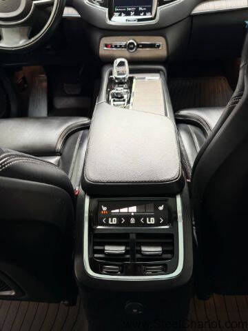 2021 Volvo XC90 Recharge T8 Inscription 7P