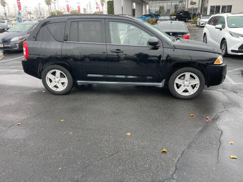 2007 Jeep Compass for sale at Heavenly Autos LLC in Oakland CA