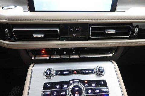 2020 Lincoln Aviator Standard