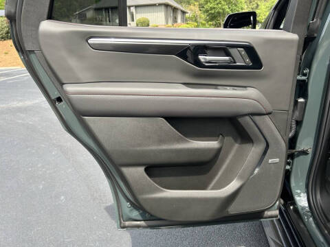 2025 Chevrolet Tahoe RST