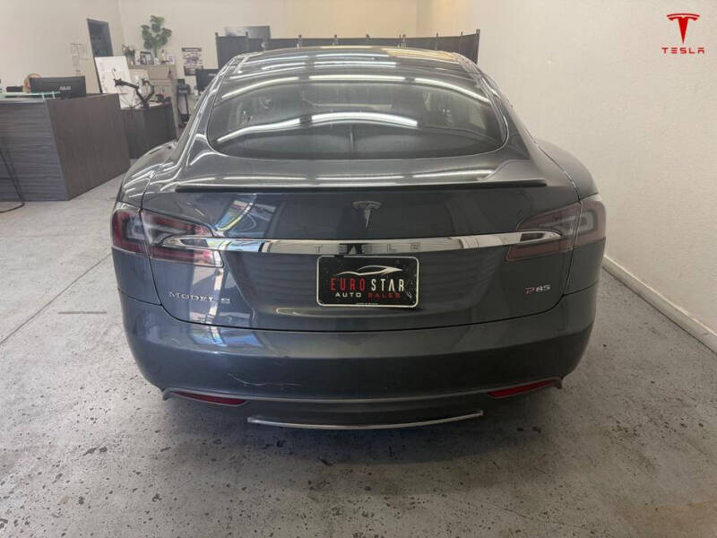 2013 Tesla Model S Performance