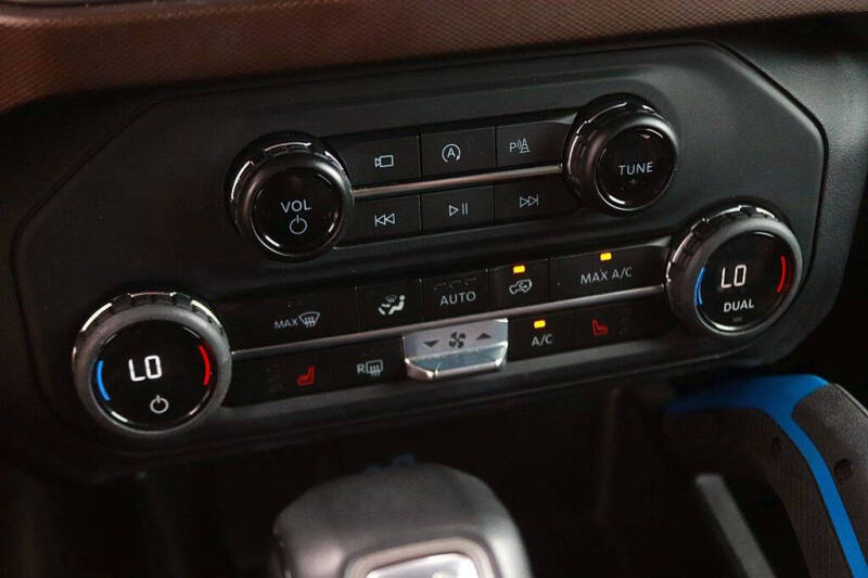 2023 Ford Bronco Outer Banks Advanced