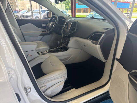 2021 Jeep Cherokee Latitude Plus