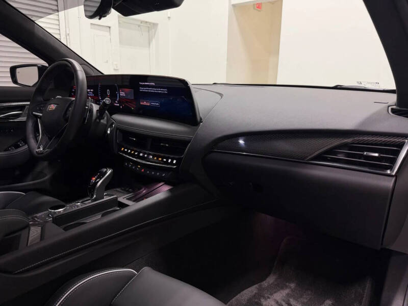 2025 Cadillac CT5-V Blackwing