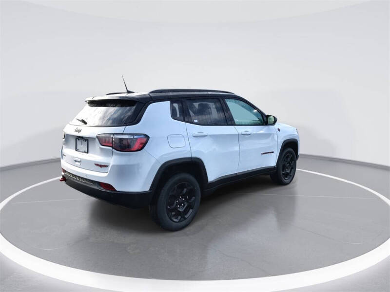 2023 Jeep Compass Trailhawk