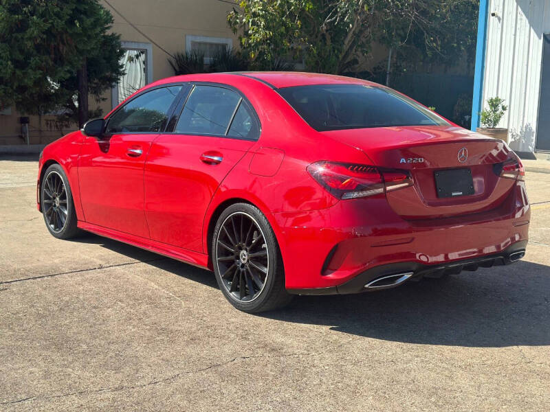 2019 Mercedes-Benz A-Class A 220