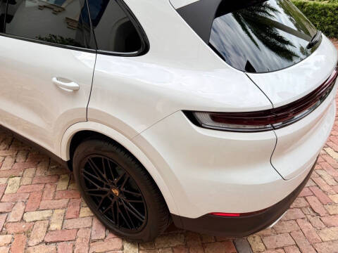 2024 Porsche Cayenne