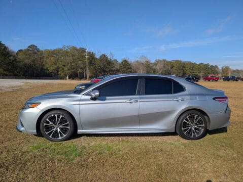 2020 Toyota Camry SE