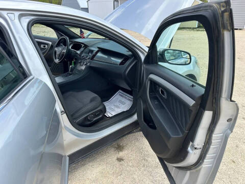 2015 Ford Taurus SEL