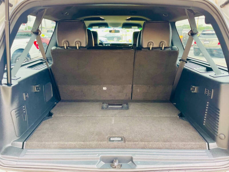 2015 Ford Expedition EL XLT
