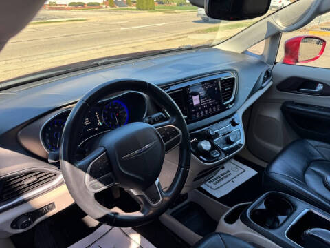 2018 Chrysler Pacifica Touring L Plus