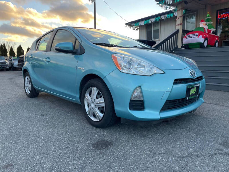 2014 Toyota Prius c