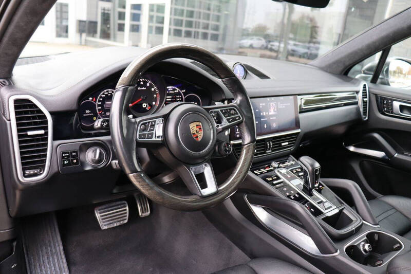 2020 Porsche Cayenne Turbo