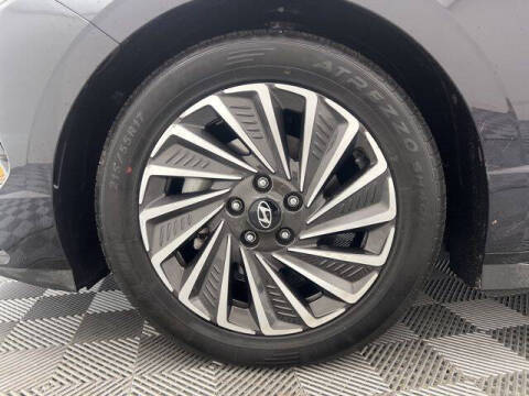 2024 Hyundai Sonata Hybrid SEL