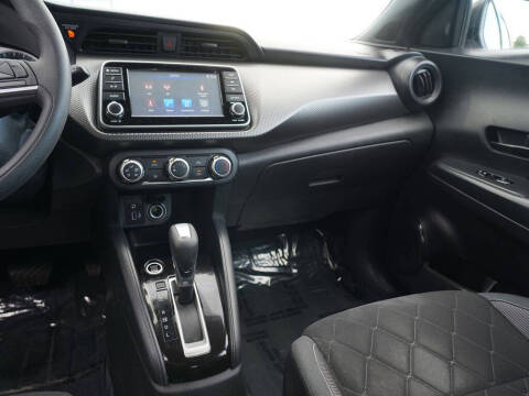 2020 Nissan Kicks S