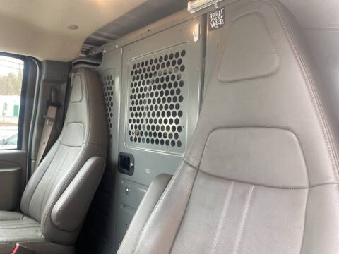 2019 Chevrolet Express 2500