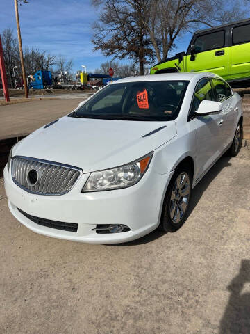 2010 Buick LaCrosse for sale at Hunter Body Shop and Auto Sales in Edina MO