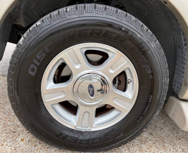 2005 Ford Expedition Eddie Bauer