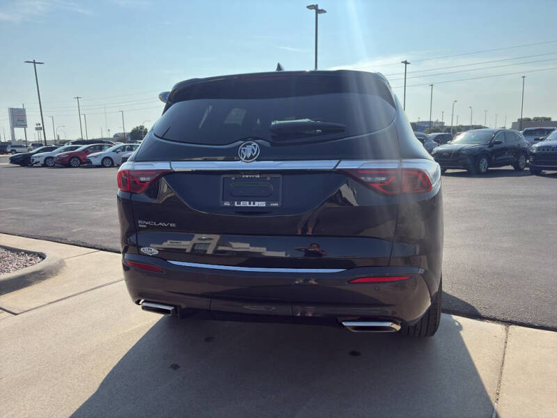 2024 Buick Enclave Premium