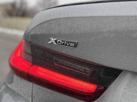 2023 BMW 3 Series 330e xDrive